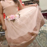 پیراهن دخترانه