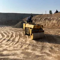 کرایه دهنده غلطک برای کوبیده شدن کف زمین