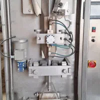 دستگاه بسته بندی  مایعات و جامدات کارکرده