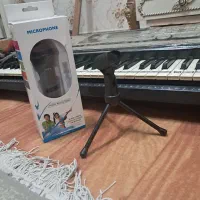 میکرفن با پایه اورجینال
