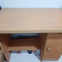 میز تحریر و صندلی|میز تحریر و کامپیوتر|کاشان, صنعت|دیوار