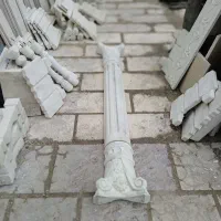 ستون نیم گرد بزرگ