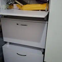 استند ناخن  و کمد پایین استند|آرایشگاه و سالن‌های زیبایی|اندیشه, اندیشه فاز ۱|دیوار