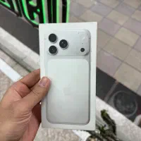 ۱۷ پرومکس ۲۵۶ گیگ * نات اکتیو ( اکبند)