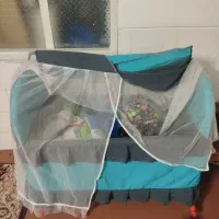 تخت گهواره آیی