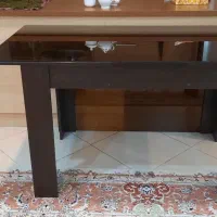 میز ناهارخوری ۶ نفره کم جا تبدیل به ۴ نفره میشود