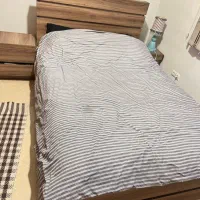 تخت خواب کینگ با پاتختی و میز دراور و آینه