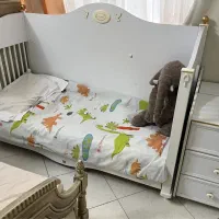 تخت نوزاد و نوجوان|تخت و صندلی بچه|تهران, سلسبیل شمالی|دیوار