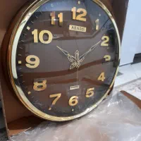 ساعت دیواری