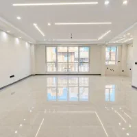 ۱۰۰ متر غرق نور /  نوساز  / تک‌واحدی