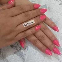 کاشت ناخن، ترمیم، مانیکور، پدیکور، لمینت و ژلیش|خدمات آرایشگری و زیبایی|تهران, منیریه|دیوار