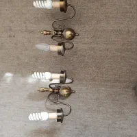 یک جفت دیوار کوب