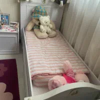 تخت نوزاد و کودک