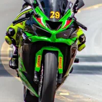 خاهان تصادفی Zx25 نینجا کاوازاکی