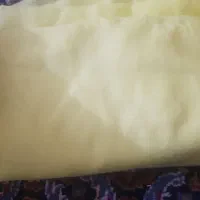 تعدادی لباس دست دوم