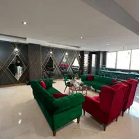 استخدام در لاین های زیبایی