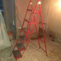 چهارپایه|صندلی و نیمکت|خرم‌آباد, |دیوار