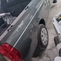 اریسان 403تصادف کرده