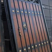 درهای فلزی. درب حیاط|حراج|برازجان, |دیوار