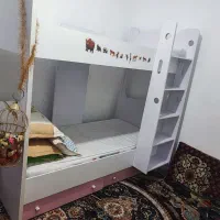 فروش تخت دوطبقه نوجوان و دراور و فرش ۱۲ متری