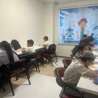 کلاس زبان انگلیسی خانه زبان امانیه