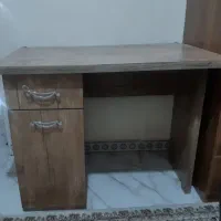 میز تحریر به همراه صندلی