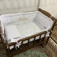 گهواره کنار مادر مدل رومنس|تخت و صندلی بچه|قم, نیروگاه|دیوار
