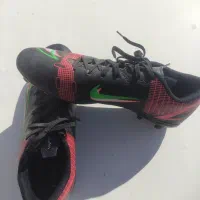 کفش استوک دار|تجهیزات ورزشی|شیراز, کوشک میدان|دیوار