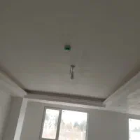 به یک استا گچکاربه صورت روزمزدنیازمندیم