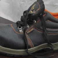 کفش ایمنی چینی اصلی|کیف، کفش، کمربند|یاسوج, |دیوار