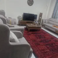 همه اجناس نو و فروشی هستند