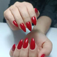 خدمات ناخن شروع قیمت از ۱۵۰تا۳۰۰