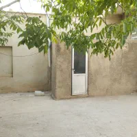 خانه-و-زمین-در-شهر-دهق-هست