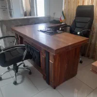 میز اداری وصندلی چرخداراداری