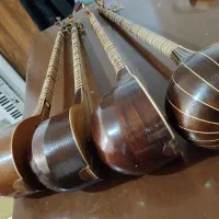 سه تار معاوضه با گیتار، تار