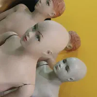 مانکن بچگانه زنانه نیم تنه چوبکار رگال هالوژن ریلی|فروشگاه و مغازه|بروجرد, |دیوار