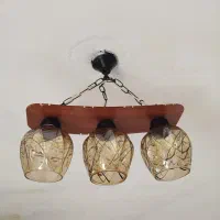 دو عدد لوستر  مایل معاوضه هستم