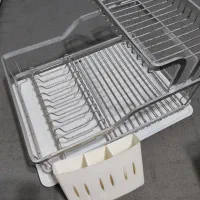 آبچکان|آب‌چکان و نظم‌دهنده ظروف|صومعه‌سرا, |دیوار