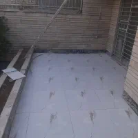 به یک شاگرد دائم جهت کاشیکاری نیازمندم