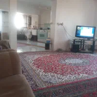 فروش منزل مسکونی باغ وزمین مسکونی به علت مهاجرت