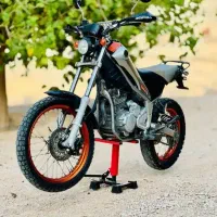 فروش موتور یاماها تریکر۲۵۰ در حد صفر مدل ۲۰۱۲