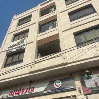 واحد-موقعیت-اداری-با-نور-عالی