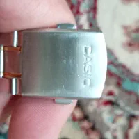 ساعت مچی|ساعت|تهران, میدان ولیعصر|دیوار