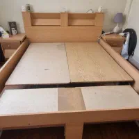 پایه تخت دونفره چوبی با دو پاتختی|تخت و سرویس خواب|تهران, جنت‌آباد جنوبی|دیوار