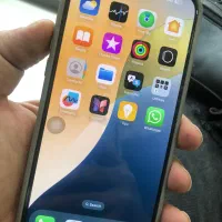 ایفن ۱۵ پرومکس