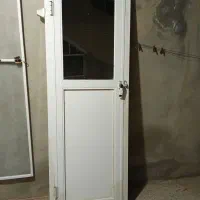 درب سرویس بهداشتی