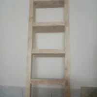 نردبان چوبی