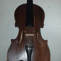 ویالن قدیمی