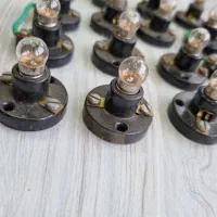 لامپ و سرپیچ سالم آلمانی|لامپ و چراغ|رشت, پارک شهر|دیوار