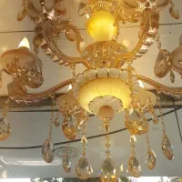 نیروی خانم جهت لوستر فروشی و آقا جهت مونتاژ لوستر